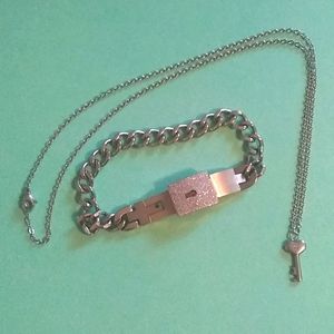 Men's bracelet w/ lock, women's necklace w/ key